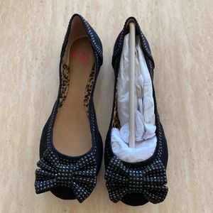 GB Girl Shoes, Size 1 Big Girl